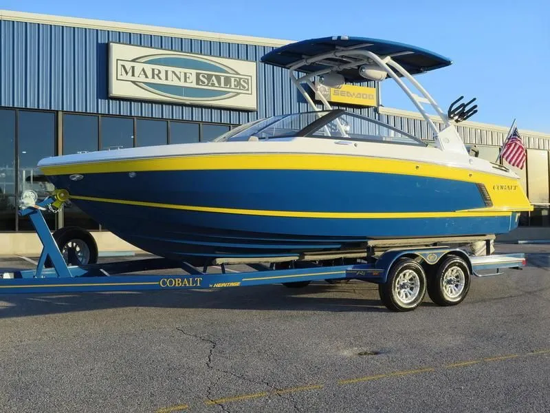 Slide: The Image of Cobalt R4 Surf 2024 - 39