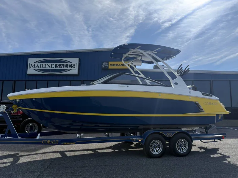 Slide: The Image of Cobalt R4 Surf 2024 - 45