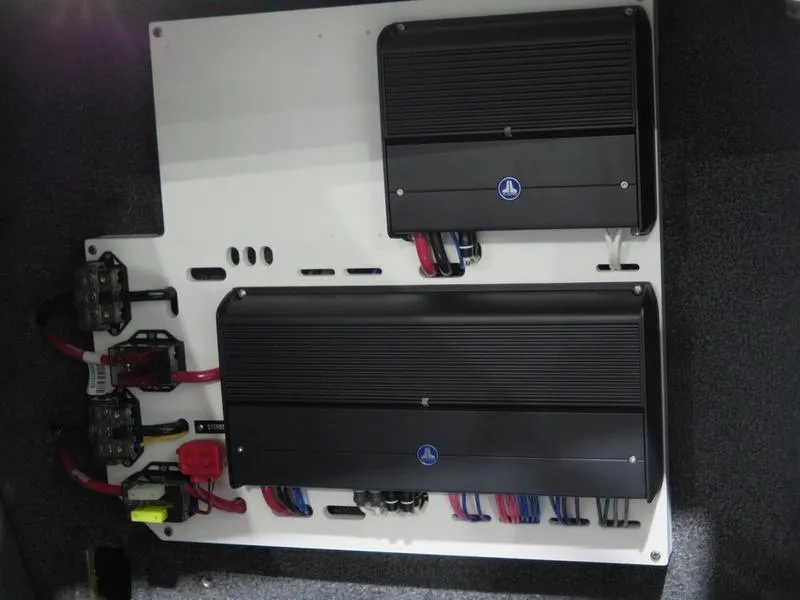 Slide: The Image of Cobalt R6 2025 - 12