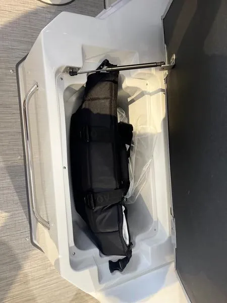 Slide: The Image of Cobalt R6 2025 - 27