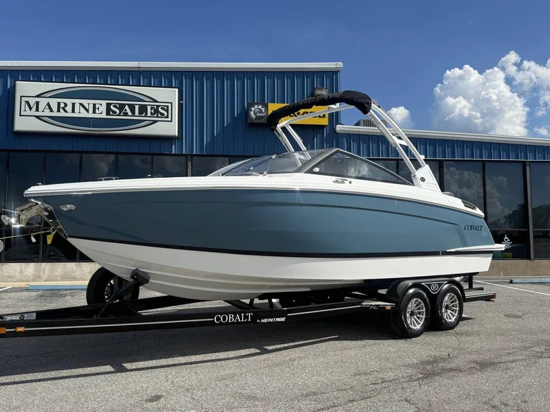 Slide: The Image of Cobalt R6 2025 - 64