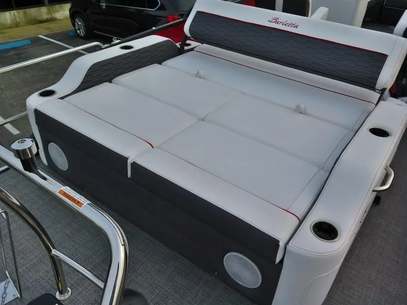 Slide: The Image of Barletta CORSA 25UC 2024 - 19