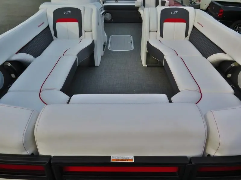 Slide: The Image of Barletta CORSA 25UC 2024 - 3