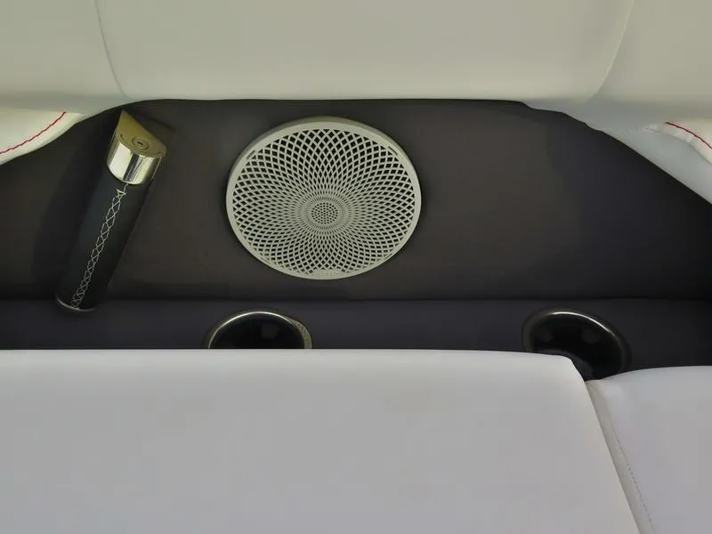 Slide: The Image of Barletta CORSA 25UC 2024 - 8