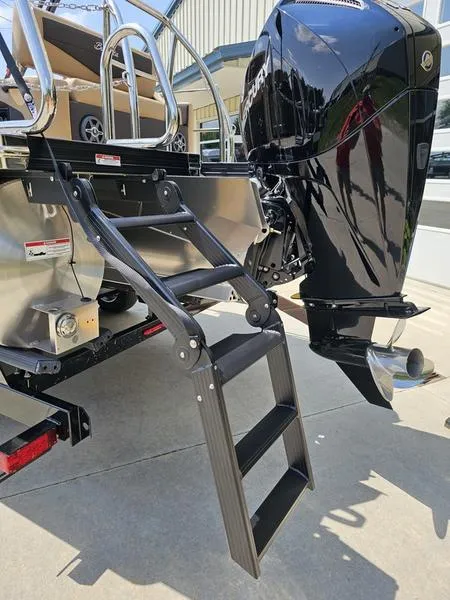 Slide: The Image of Barletta CABRIO C24UE 2025 - 5