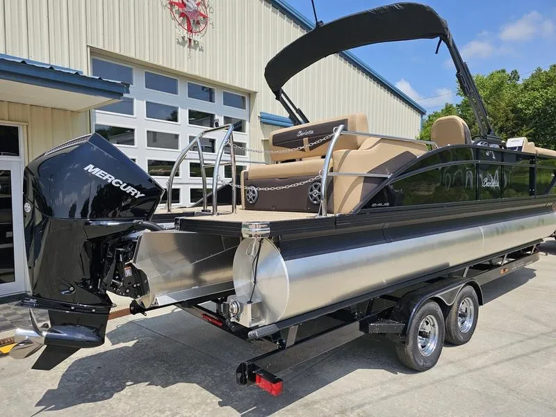 Slide: The Image of Barletta CABRIO C24UE 2025 - 6