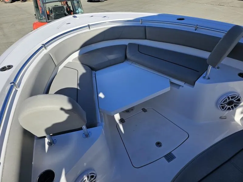 Slide: The Image of Sportsman Heritage 231 Center Console 2025 - 17