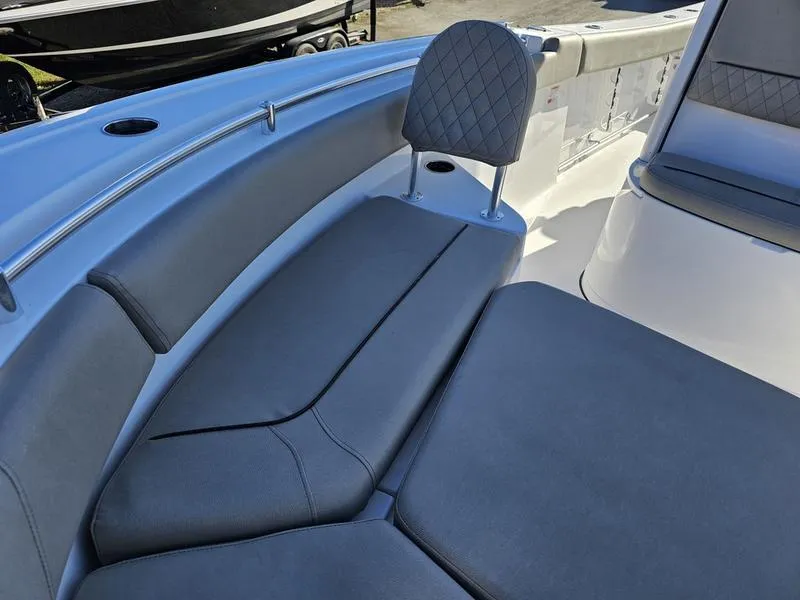 Slide: The Image of Sportsman Heritage 231 Center Console 2025 - 21