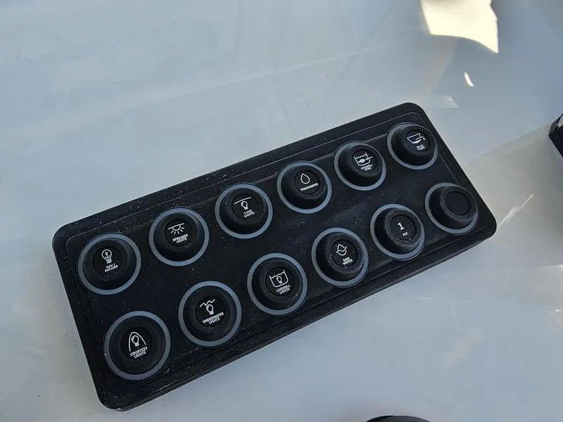 Slide: The Image of Sportsman Heritage 231 Center Console 2025 - 6