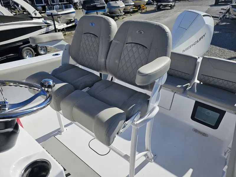 Slide: The Image of Sportsman Heritage 231 Center Console 2025 - 8