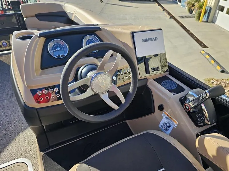 Slide: The Image of Barletta Cabrio C22U 2025 - 14