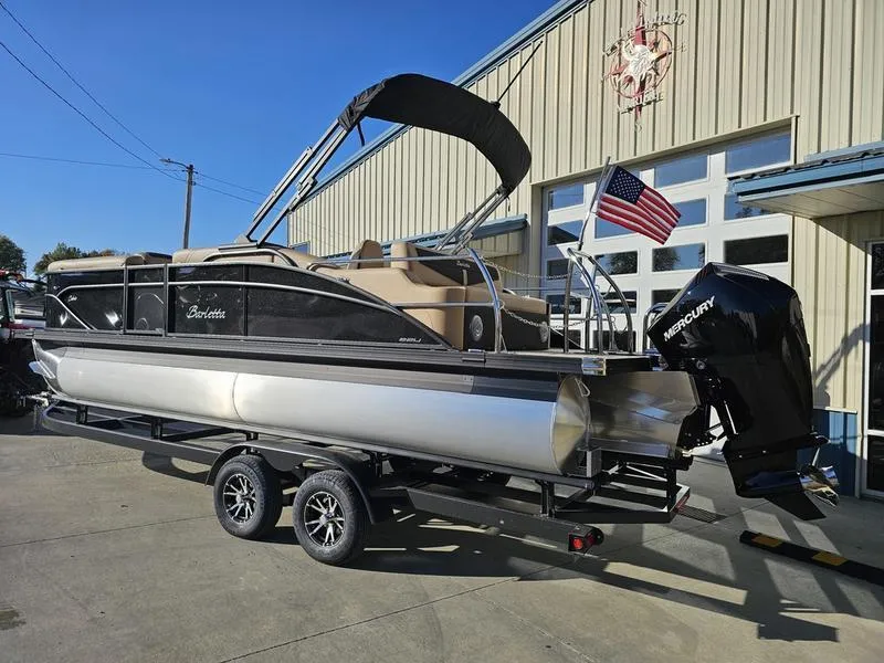 Slide: The Image of Barletta Cabrio C22U 2025 - 3