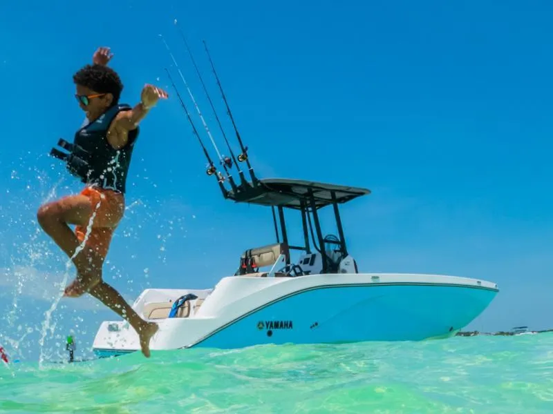 Slide: The Image of Yamaha 222 FSH Sport 2024 - 5