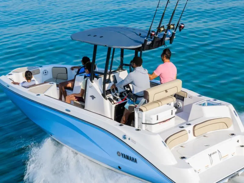 Slide: The Image of Yamaha 222 FSH Sport 2024 - 6