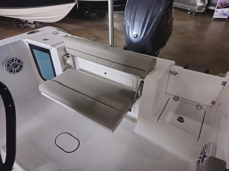 Slide: The Image of Sportsman Open 232 Center Console 2025 - 9