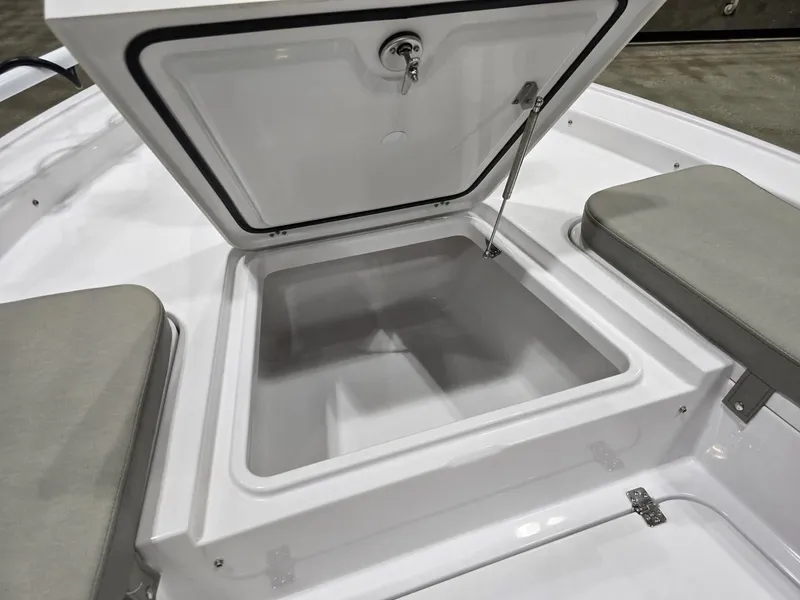 Slide: The Image of Sportsman Masters 227 Bay Boat 2025 - 9