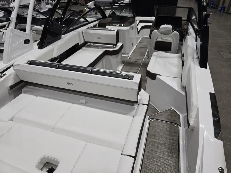 Slide: The Image of Cobalt R6 2025 - 3