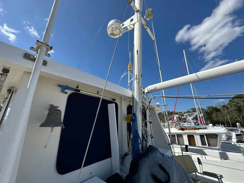 Slide: The Image of Kadey-Krogen 48 Whaleback 1997 - 52