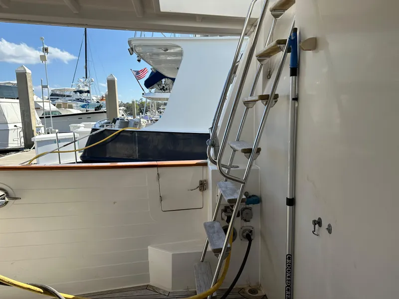 Slide: The Image of Kadey-Krogen 48 Whaleback 1997 - 64