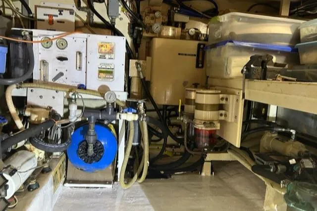 Slide: The Image of Kadey-Krogen 48 Whaleback 1997 - 77