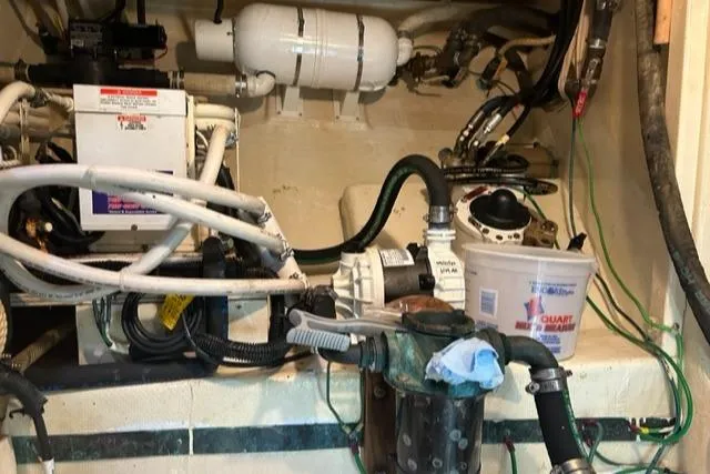 Slide: The Image of Kadey-Krogen 48 Whaleback 1997 - 78