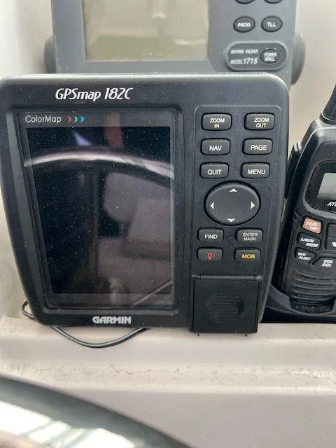 Slide: The Image of Garmin GPSmap 182C on 2003 Seaswirl Striper 2601 Walkaround I/O boat dashboard. - 6