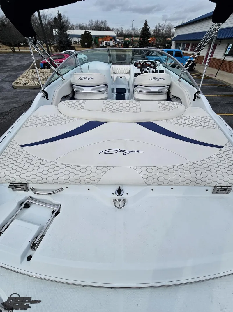 Slide: The Image of Baja 247 Islander 2008 - 38