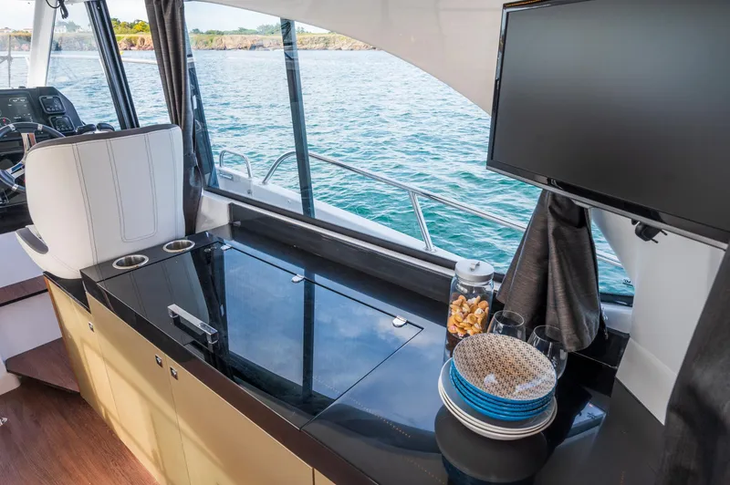 Slide: The Image of Beneteau Antares 11 Fly 2025 - 52