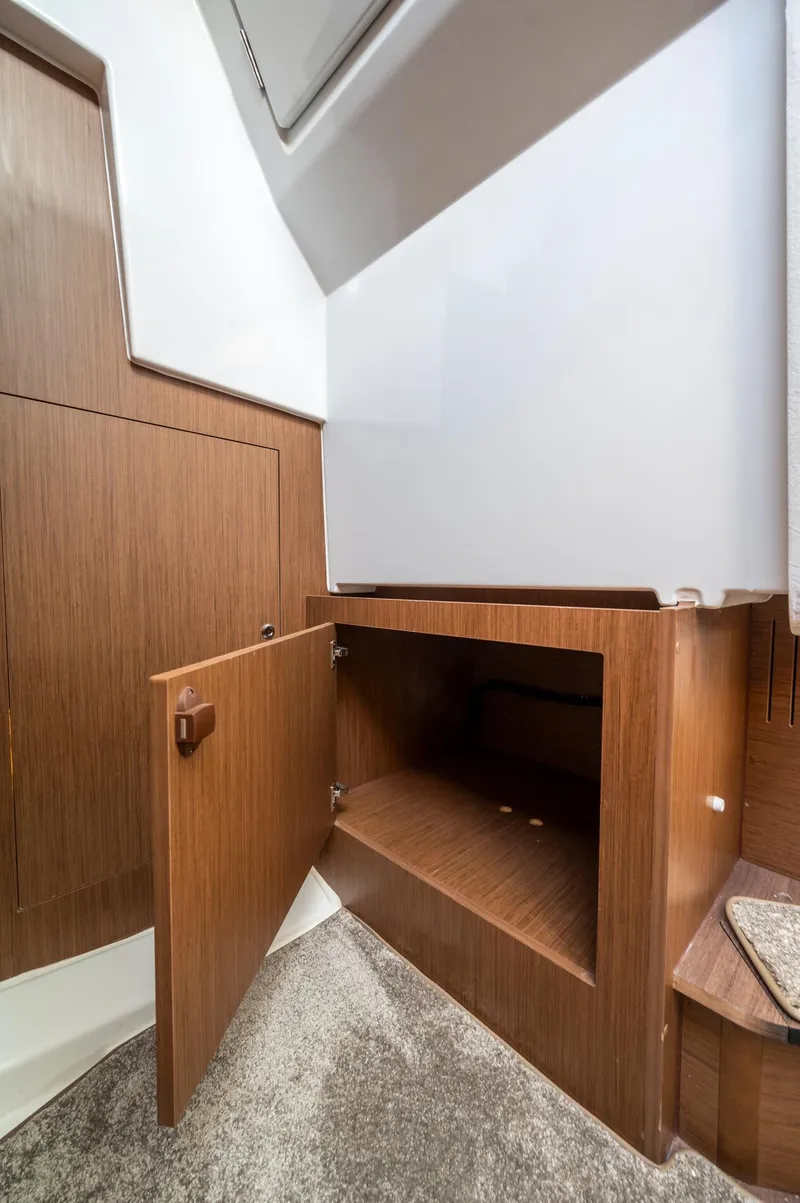 Slide: The Image of Beneteau Antares 11 Fly 2025 - 58