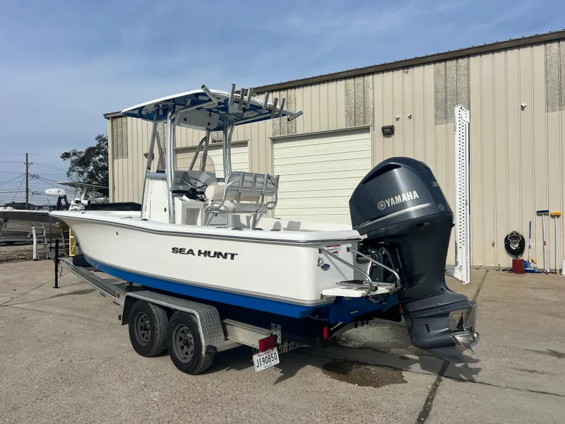 Slide: The Image of Sea Hunt BX 24 BR 2016 - 11