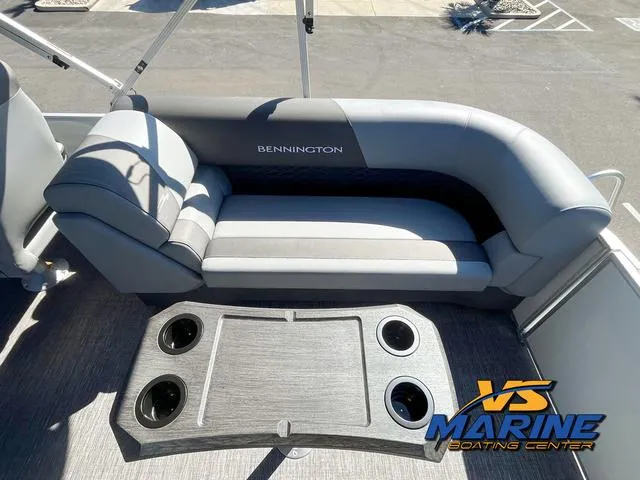 Slide: The Image of 2024 Bennington 22 SSR boat engine at VS Marine Boating Center. - 18