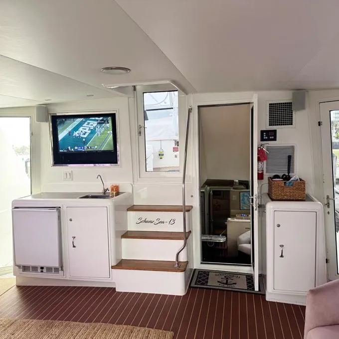 Slide: The Image of Aft Deck/Upper Salon - 16