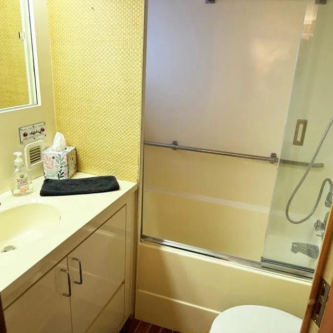 Slide: The Image of Master Head Tub/Shower - 34