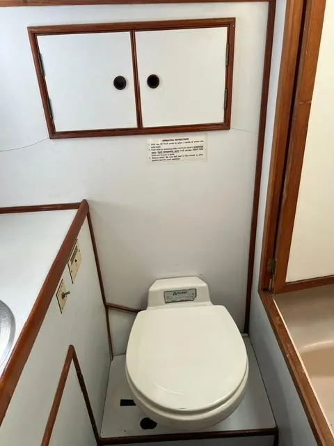 Slide: The Image of CHB Europa 1983 - 32