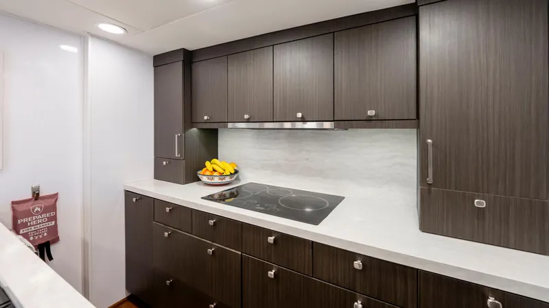 Slide: The Image of Stephens Brothers Expedition 1975 - 100