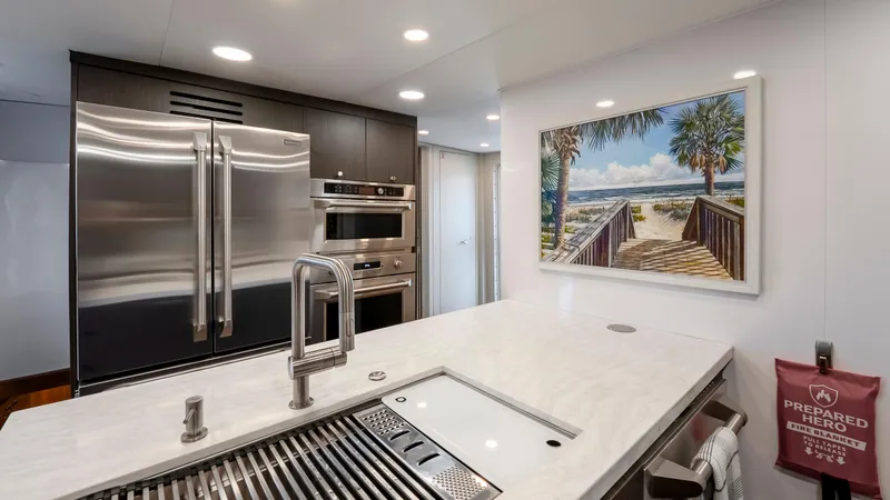 Slide: The Image of Stephens Brothers Expedition 1975 - 101