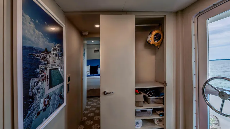 Slide: The Image of Stephens Brothers Expedition 1975 - 103