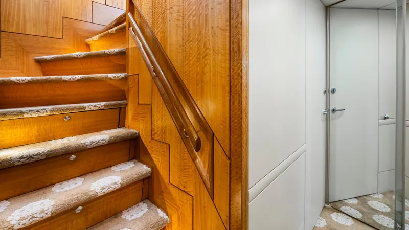 Slide: The Image of Stephens Brothers Expedition 1975 - 112