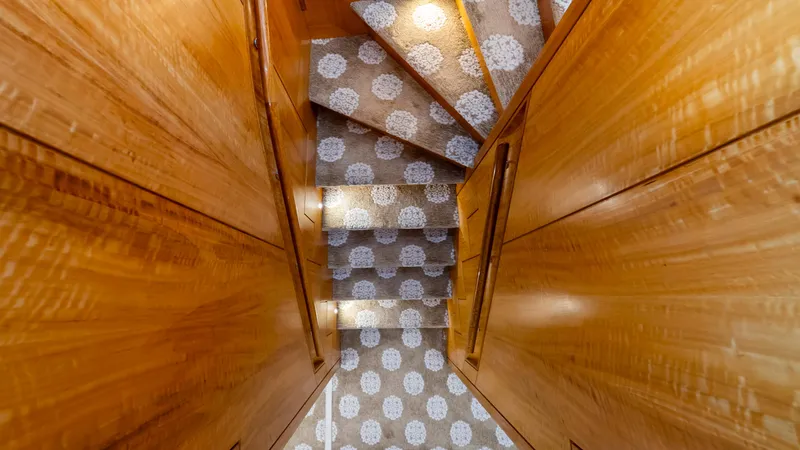 Slide: The Image of Stephens Brothers Expedition 1975 - 113