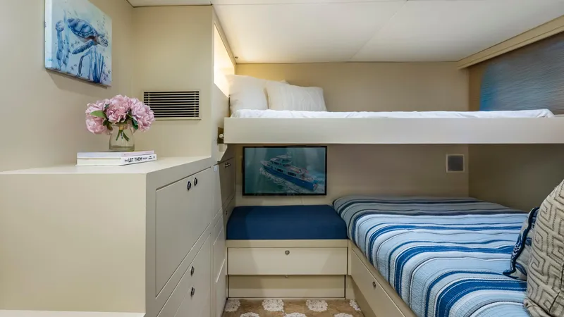 Slide: The Image of stateroom - 124