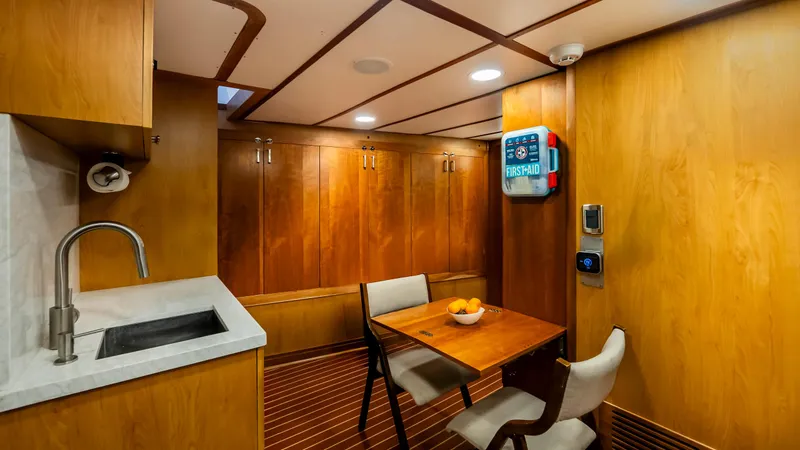 Slide: The Image of Stephens Brothers Expedition 1975 - 129