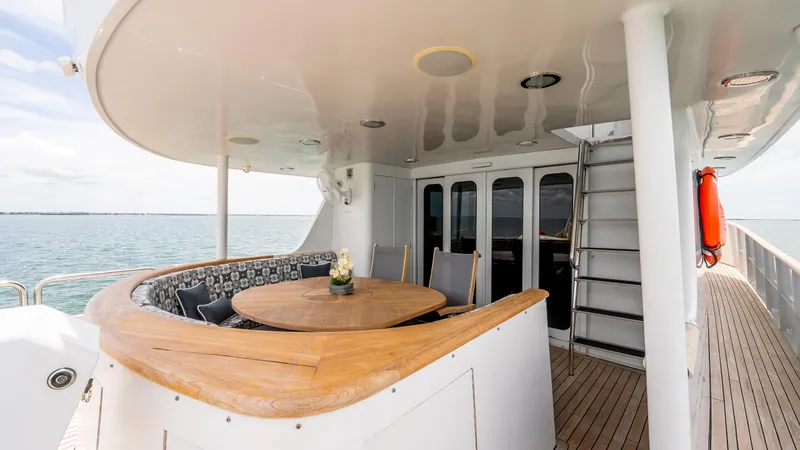 Slide: The Image of Stephens Brothers Expedition 1975 - 54