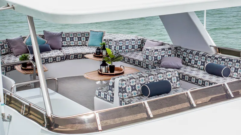 Slide: The Image of Stephens Brothers Expedition 1975 - 59