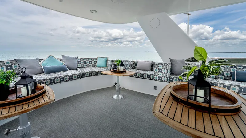 Slide: The Image of Stephens Brothers Expedition 1975 - 66