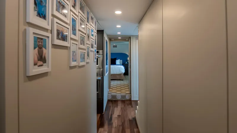 Slide: The Image of Stephens Brothers Expedition 1975 - 88