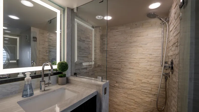 Slide: The Image of Stephens Brothers Expedition 1975 - 95