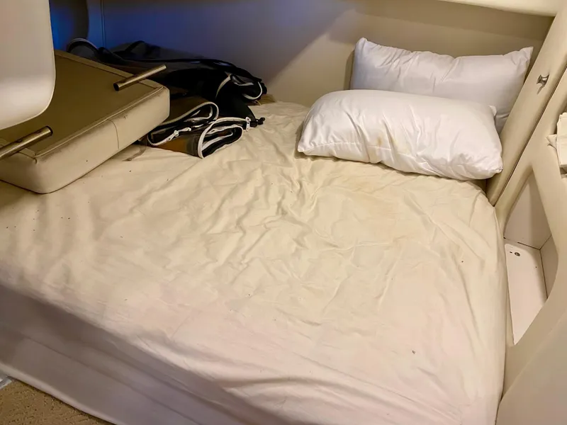 Slide: The Image of Rinker 280 Express Cruiser 2008 - 50