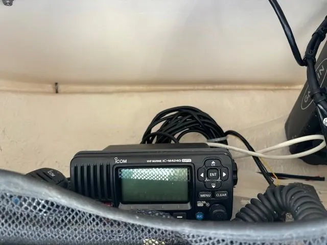 Slide: The Image of VHF marine radio on 2018 Grady-White 228 Seafarer boat. - 32