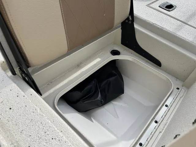 Slide: The Image of Xpress H20B 2025 - 13