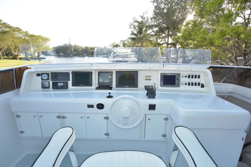 Slide: The Image of Lazzara Yachts 76 Lazzara motor yacht 1994 - 24